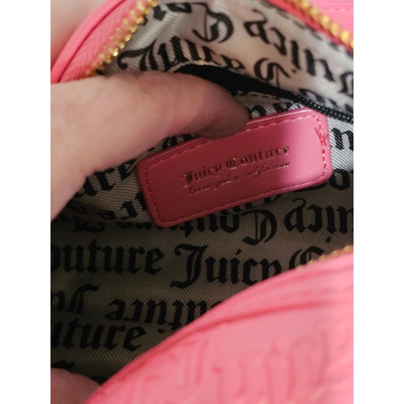 Juicy Couture Pink Embossed Cylinder Bag with Pearl Detail NWT - Picture 2 of 3